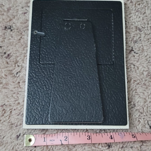 Picture Frames (2) - Picture 5 of 15